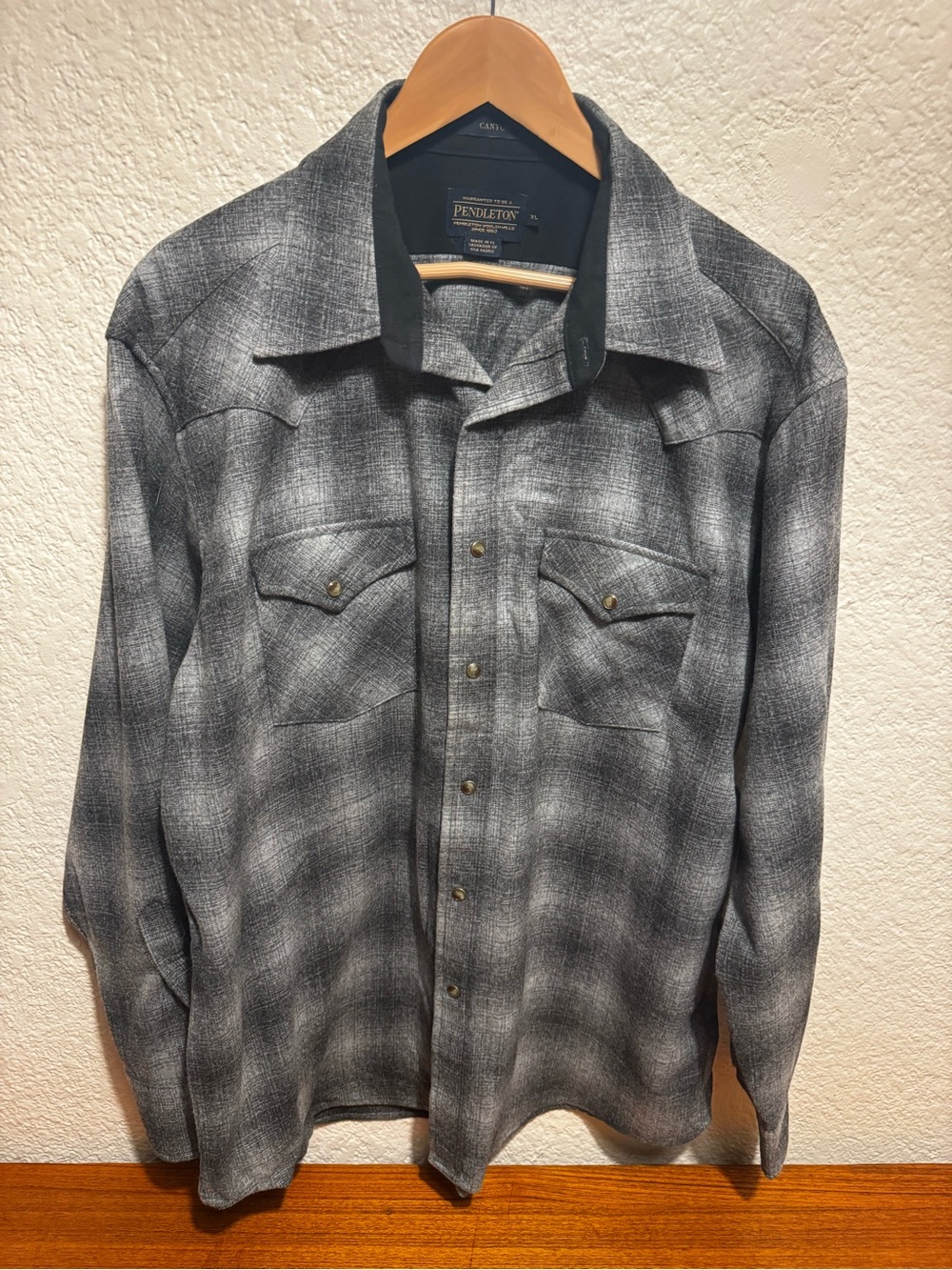 Pendleton Men’s Gray Ombre Plaid Western Shirt Jacket